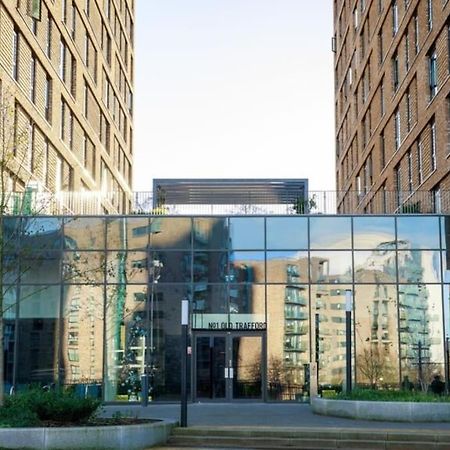 Modern Trafford 1Br Apartment-Free Parking-Cinema Room Manchester Exteriér fotografie